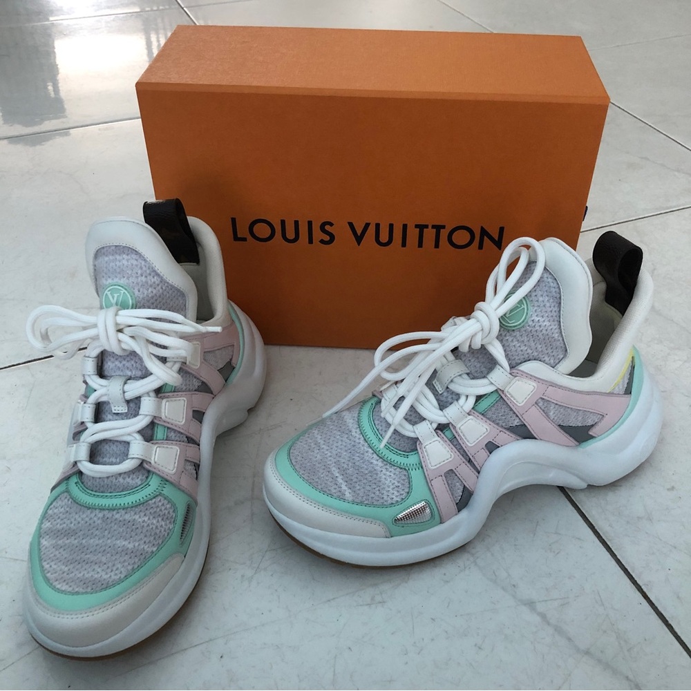 NWB Authentic Louis Vuitton Archlight Sneakers